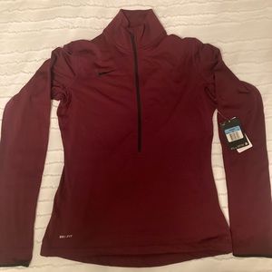 NWT Women’s Nike Quarter Zip